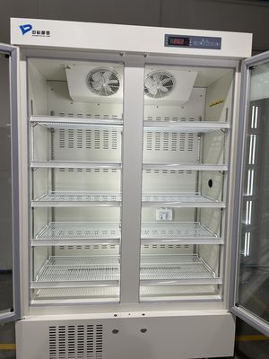 옆으로 들어가는 입구 수직 스탠드 의학 약학 백신 냉장고 2-8 도까지 큰 용량 656L 사이드